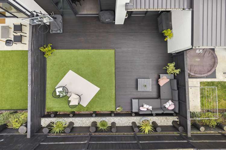 296 Jack Lachlan Drive Beachlands_25