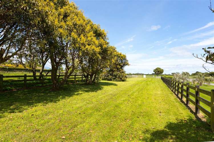 106 Airport Drive New Plymouth Airport_11