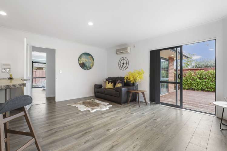 22 Whitford Place Rototuna North_5