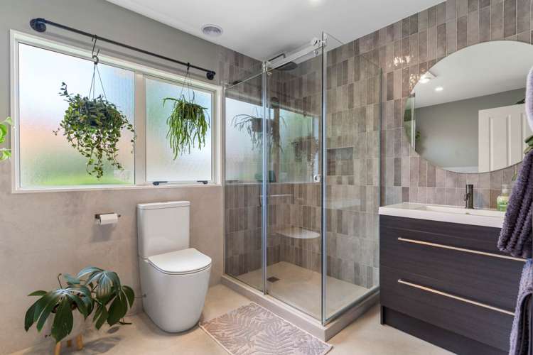 10 Beragh Place East Tamaki_23