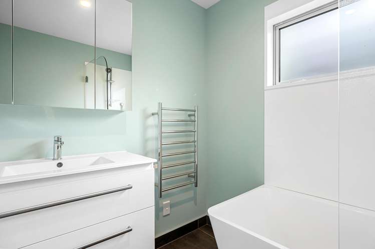 15 Railway Terrace Glentunnel_10