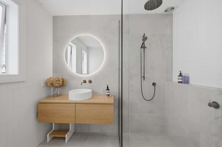 6 Walford Road Point Chevalier_11
