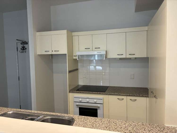 3F/5 Cheshire Street 1761_2