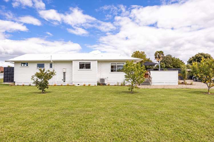 92 Ferry Road Clive_12