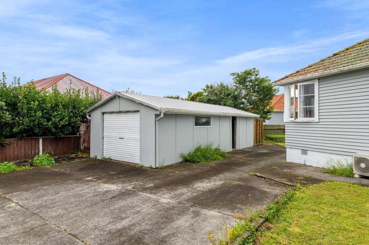 2 Dixon Avenue Hawera_11