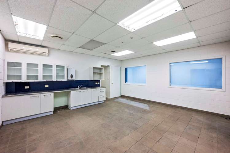 21 Soljan Drive Henderson_22