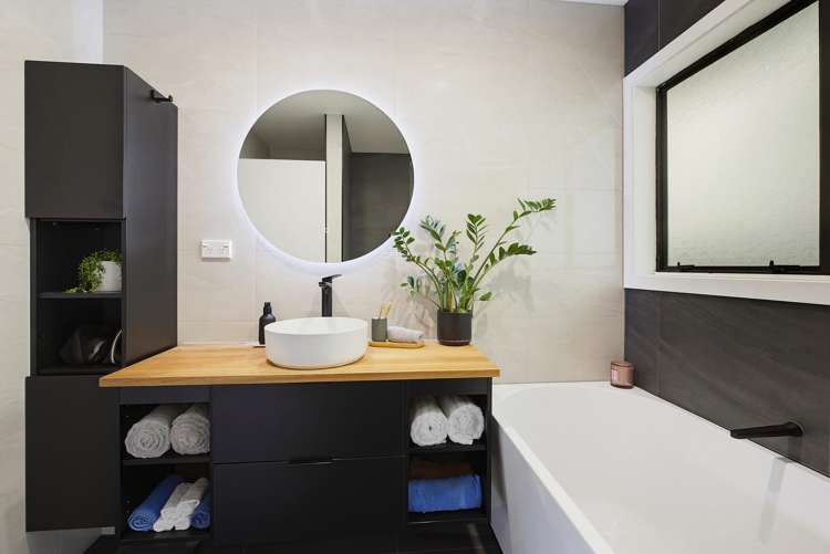 9 Westwood Road Tawa_10