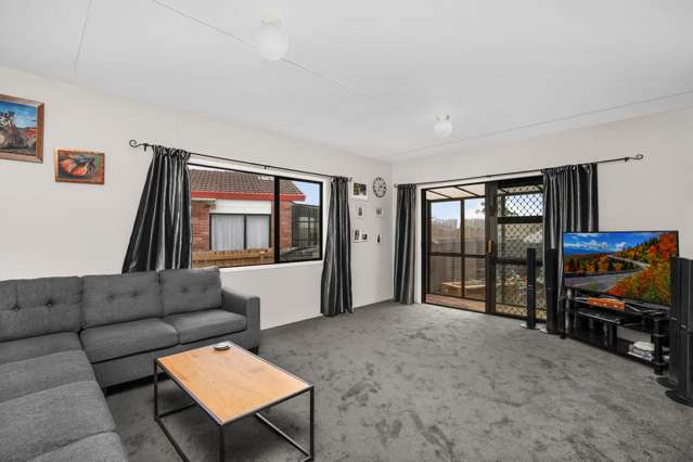 2/21 Southview Place Wattle Downs_2