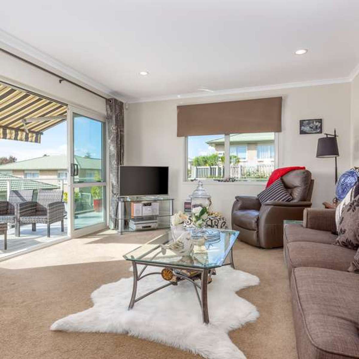 Unit 33/8 Village Place_1