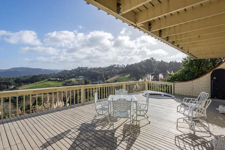 120 Memorial Drive Parahaki_1