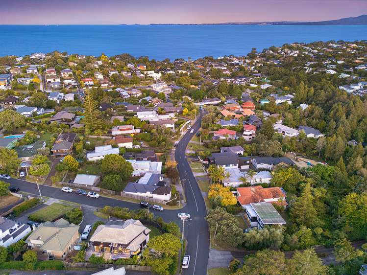 1/35 Channel View Road Campbells Bay_16