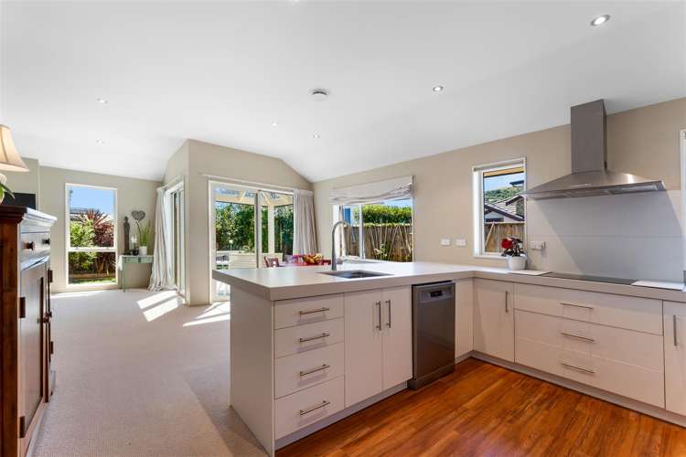 7 Napoli Way The Wood_17