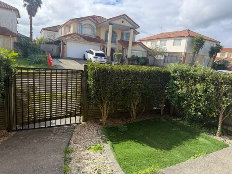 9 Agapanthus Place Flat Bush_14