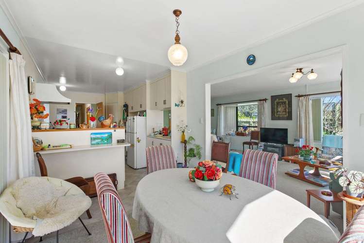 53 Mcfarlane Street Oakura_8