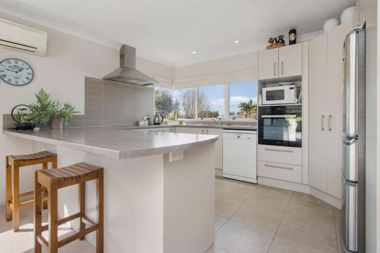 8 Uretara Drive_3