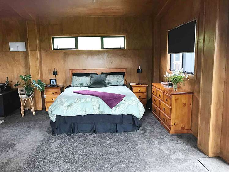 16a Whangaimoana Beach Road Pirinoa_6