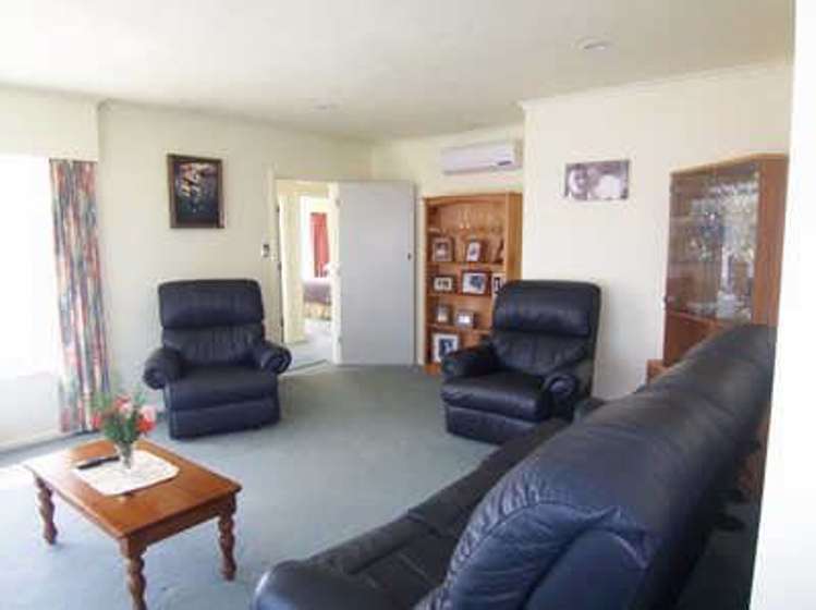 8 Parker Street Hornby_2