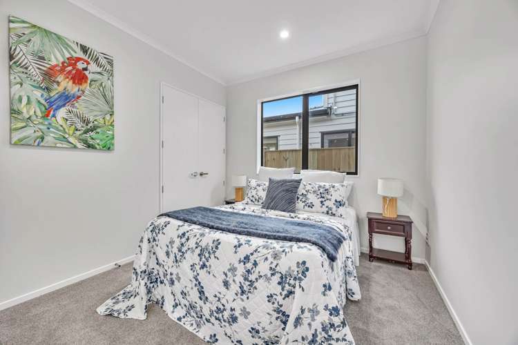 67 Bushfield Drive Flat Bush_33