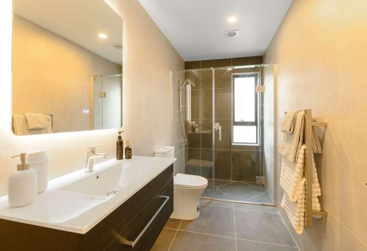 B/20 Arataki Views Way Glen Eden_11