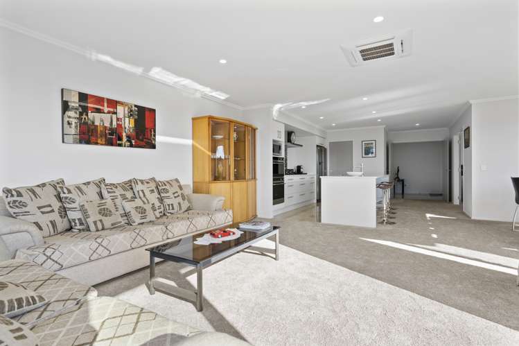 19 Alan Livingston Drive Cambridge_21