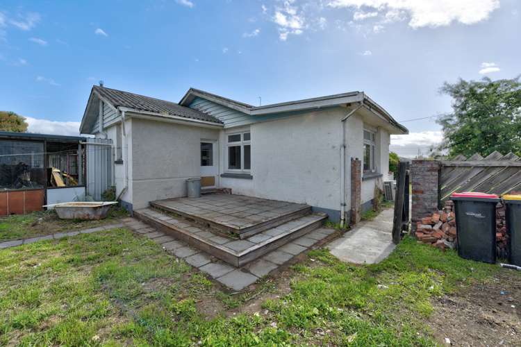 4 Ontario Street Gore Surrounds_19