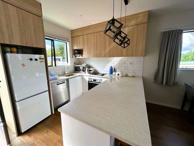 2/11 Karamu Street Te Atatu Peninsula_3