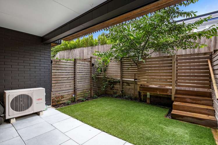 2D Grant Street Mount Albert_13