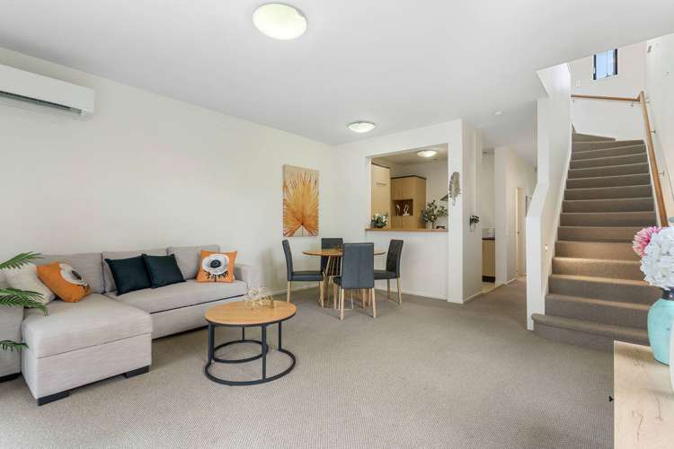 118/2 Armoy Drive East Tamaki_10
