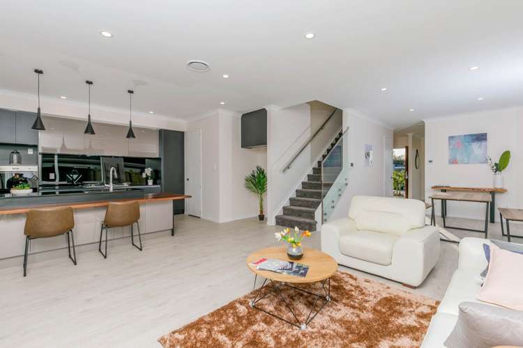 22 Papa Orchard Drive Kumeu_10