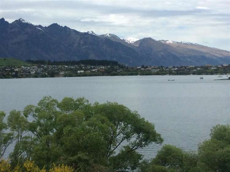 168 Park Street Queenstown_3