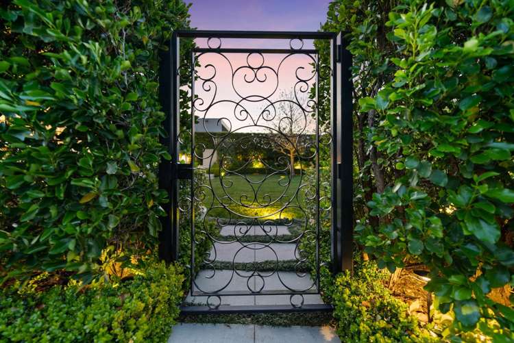 45 Godden Crescent Mission Bay_0