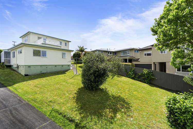 21 Tui Glen Road Birkenhead_8