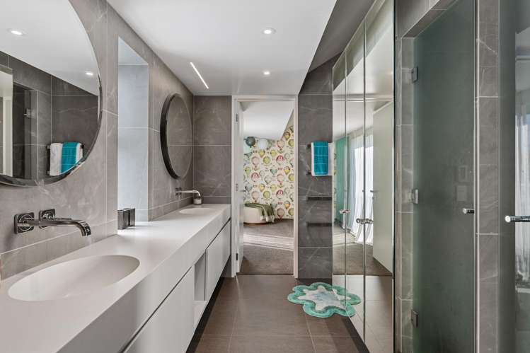 7 Helmores Lane Merivale_26