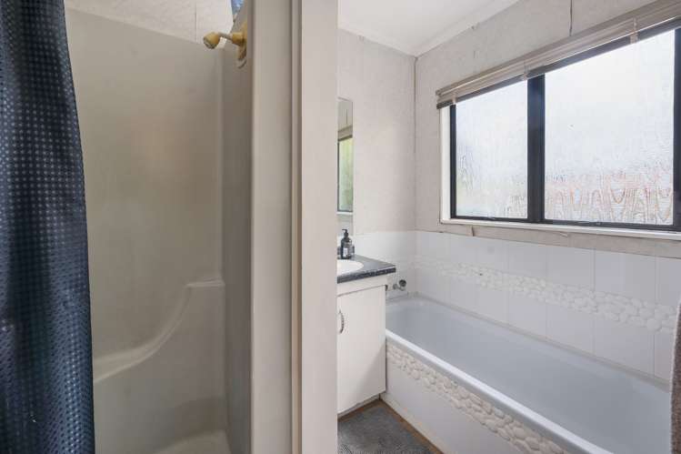 358b Clayton Road Pukehangi_16