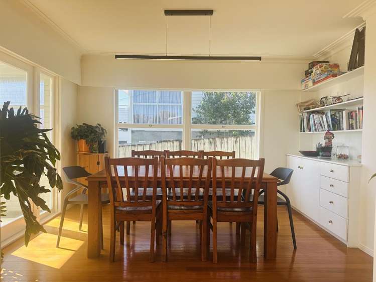52 Clark Road Pahurehure_6