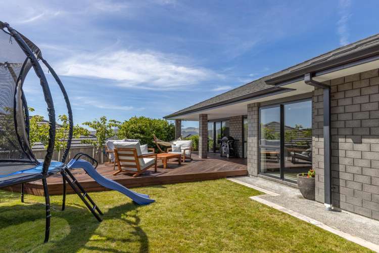 2 Roundhouse Close Whitby_14