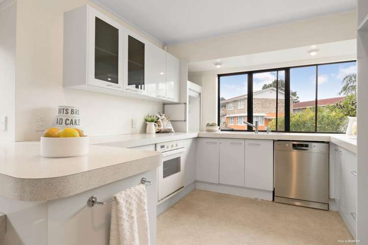 1/12 Walter Macdonald Street Howick_8