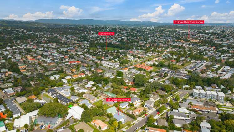 11 Craigbank Avenue New Lynn_21