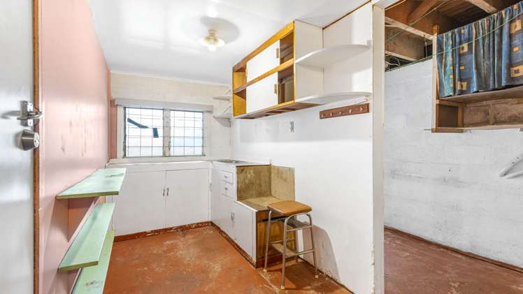 352 Whangaparaoa Road Stanmore Bay_15