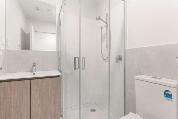 28/18 Hewlett Road Massey_11