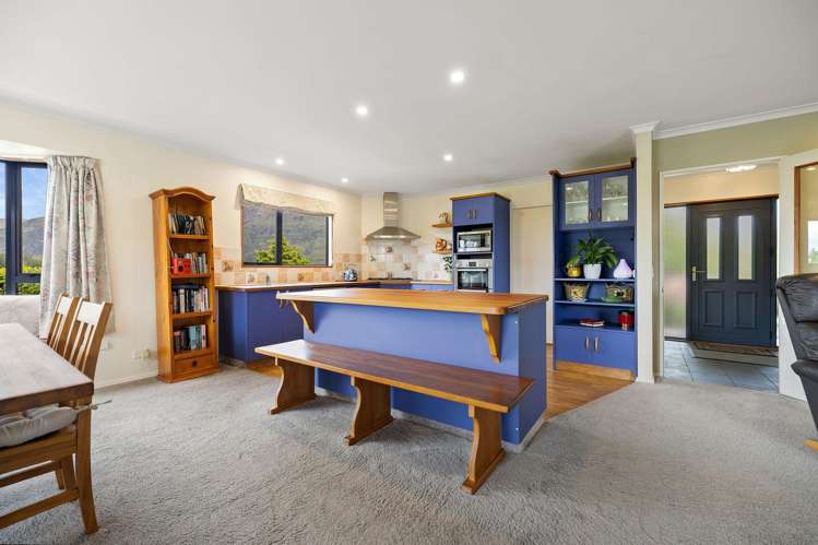 2 Bramshill Drive Lower Shotover_10