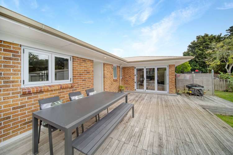 5 Callis Avenue Opaheke_12