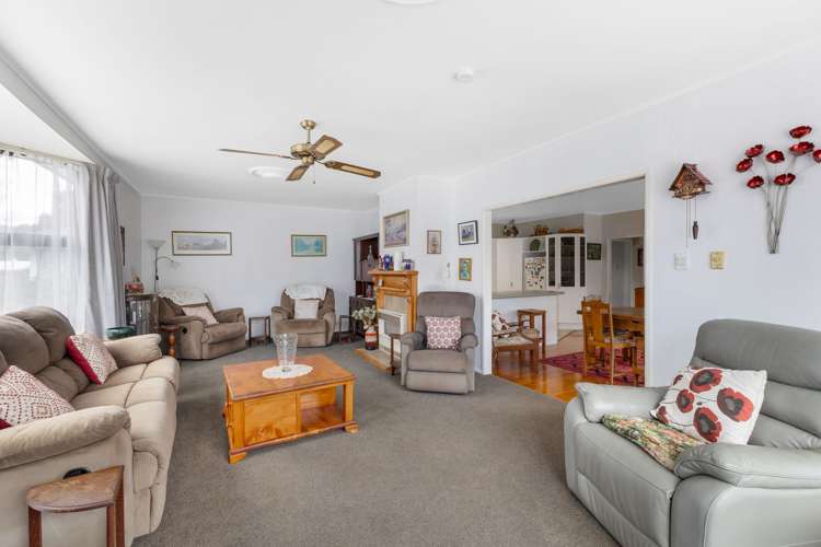 6 Massey Street Kawerau_11