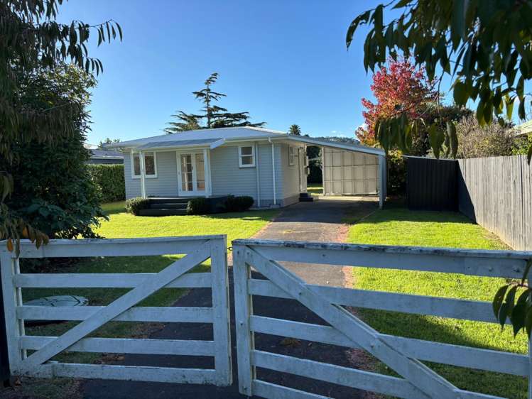  7 Albert Street Riverhead_1