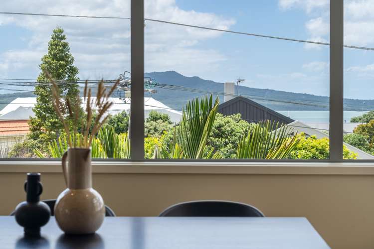 31 Merani Street Narrow Neck_34