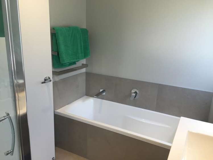 3 Teal Way Hobsonville_6