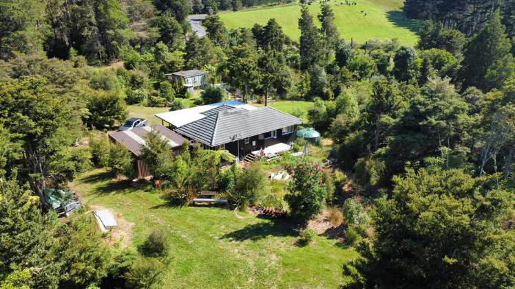 1 Knudsens Road Awarua_23