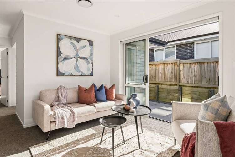 6 Kohekohe Drive Owhata_12