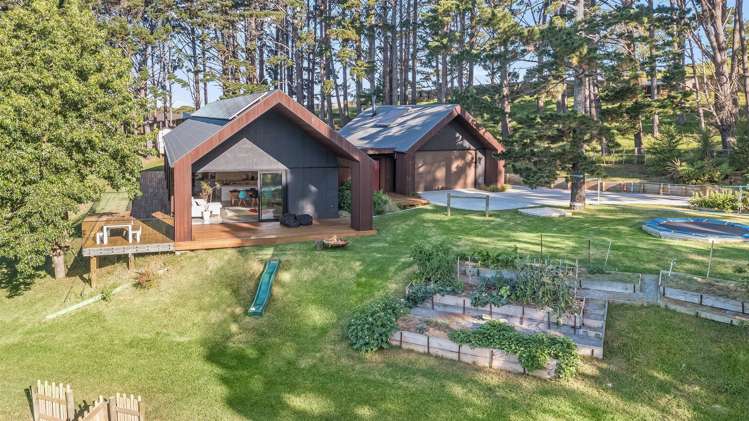 24a Christian Road Swanson_25