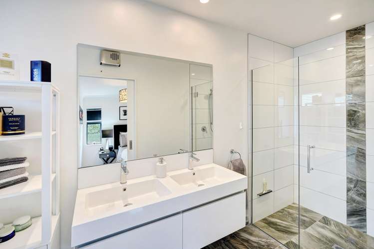 6 Claremont Crescent Amberley_13